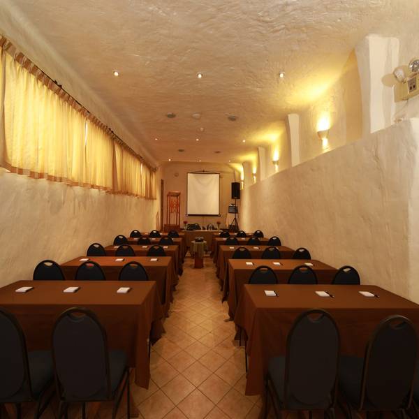 1 salón hasta 60 personas